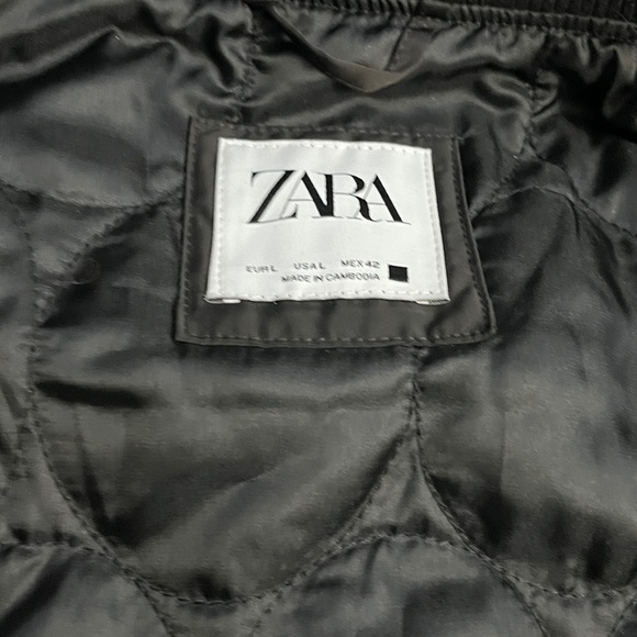 Zara Men’s Lightly Padded Bomber Jacket - Size L - Picture 11 of 12